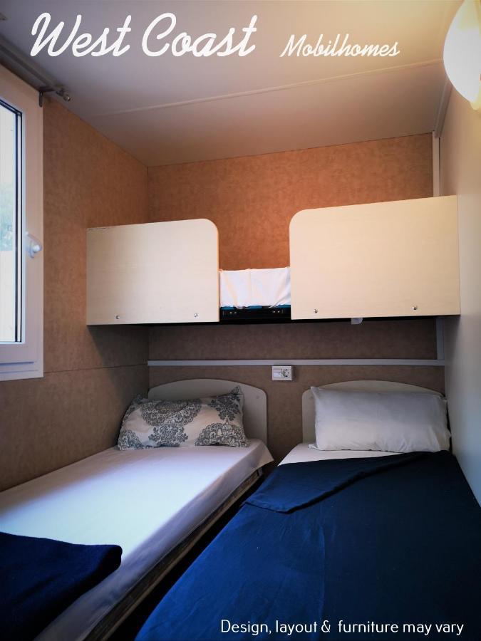 West Coast Mobilhome With Xxl Terrace In Naturist Resort Solaris Fkk Tar-Vabriga Luaran gambar